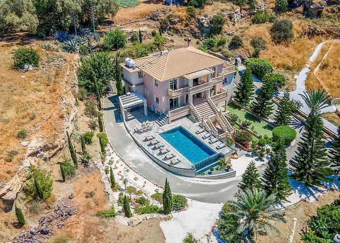 Vila Vasilissa Argaka