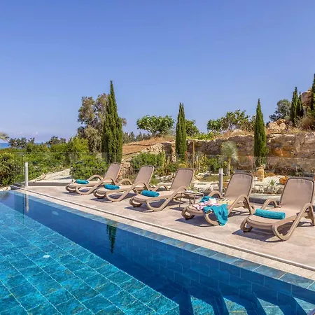 Vasilissa Villa Argaka